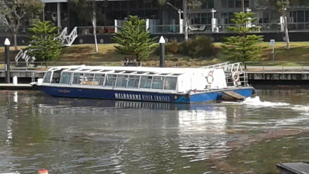 Marina View Apartment On The Maribyrnong River, Melbourne Exterior photo